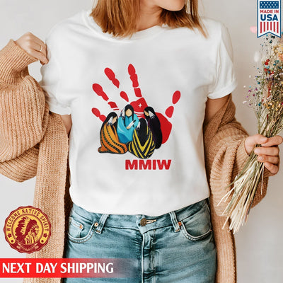 MMIW Indigenous Women Together With Red Hand Unisex T-Shirt/Hoodie/Sweatshirt